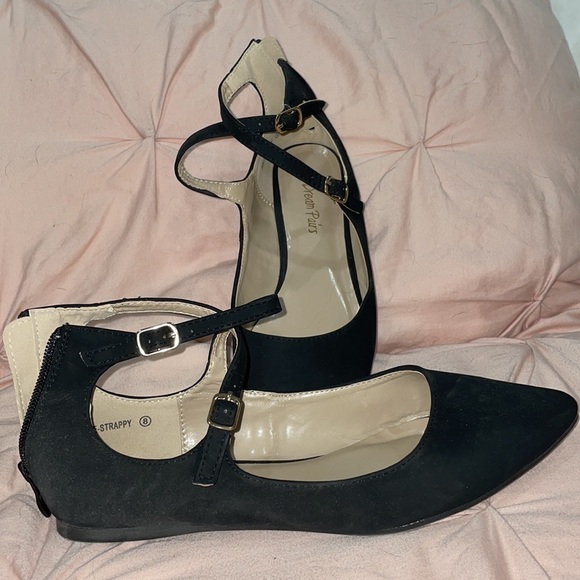 BLACK FLATS - Picture 2 of 3